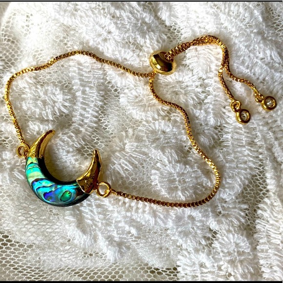 *Liv* Abalone Half Moon Horn Bracelet - Picture 2 of 7